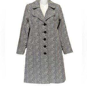 Cabi Women’s Size Small Zebra Print Lightweight Trench Style Belted Coat